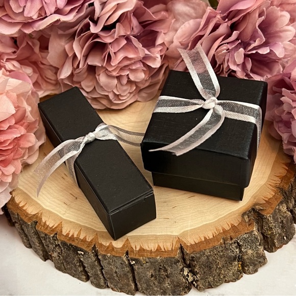 Elegant Mother of Pearl 3 Pcs Set Cufflinks & Tie Clip - Picture 17 of 17